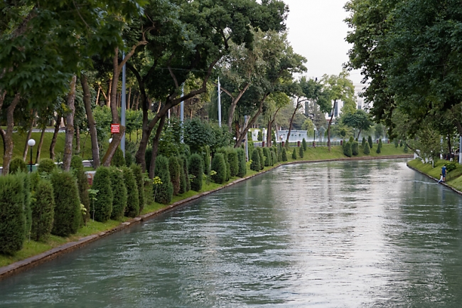 Place de l'Indépendance-002